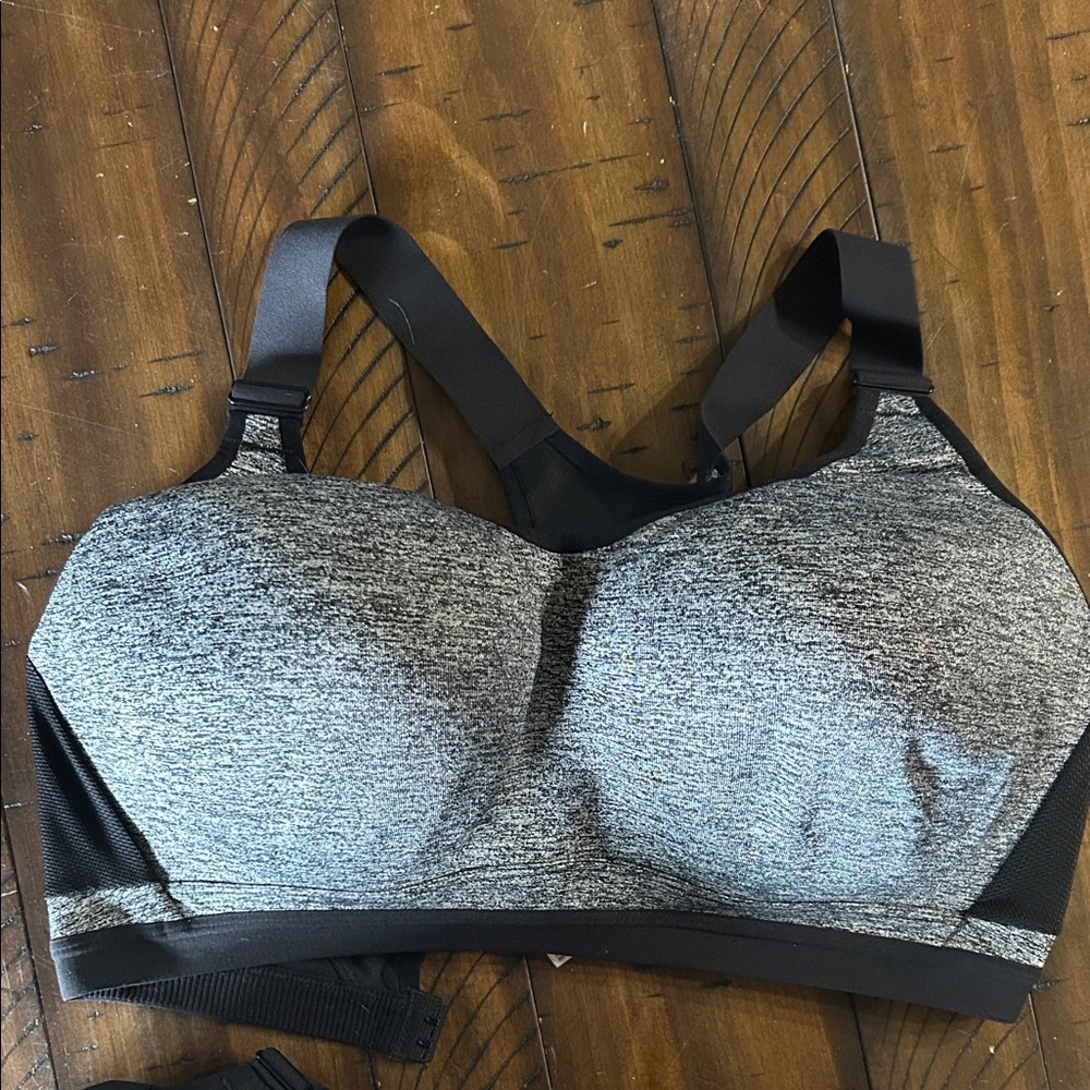 Victoria's Secret Black and Gray Sports Bra